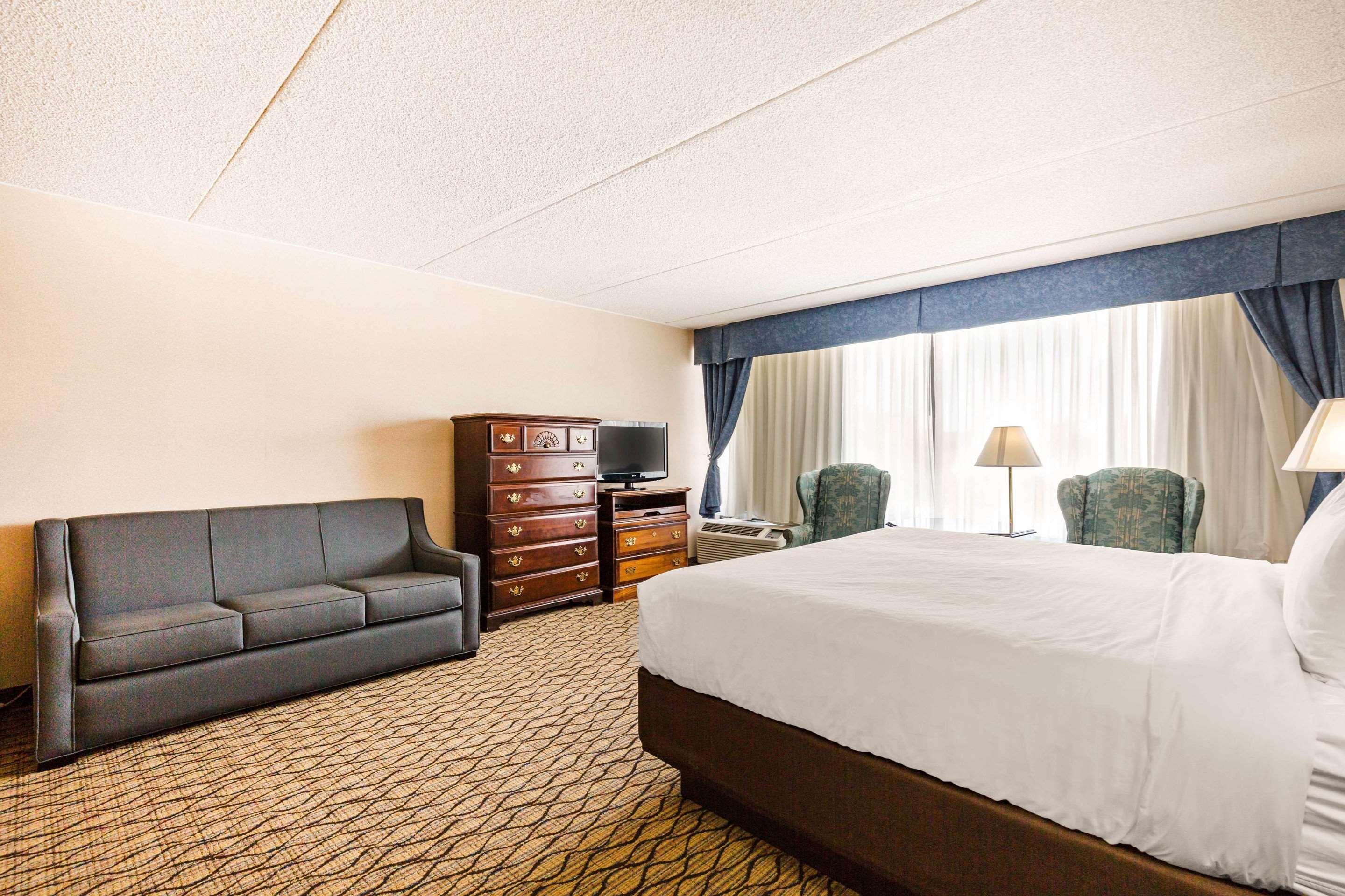 Days Hotel By Wyndham Williamsburg I-64 Exterior photo