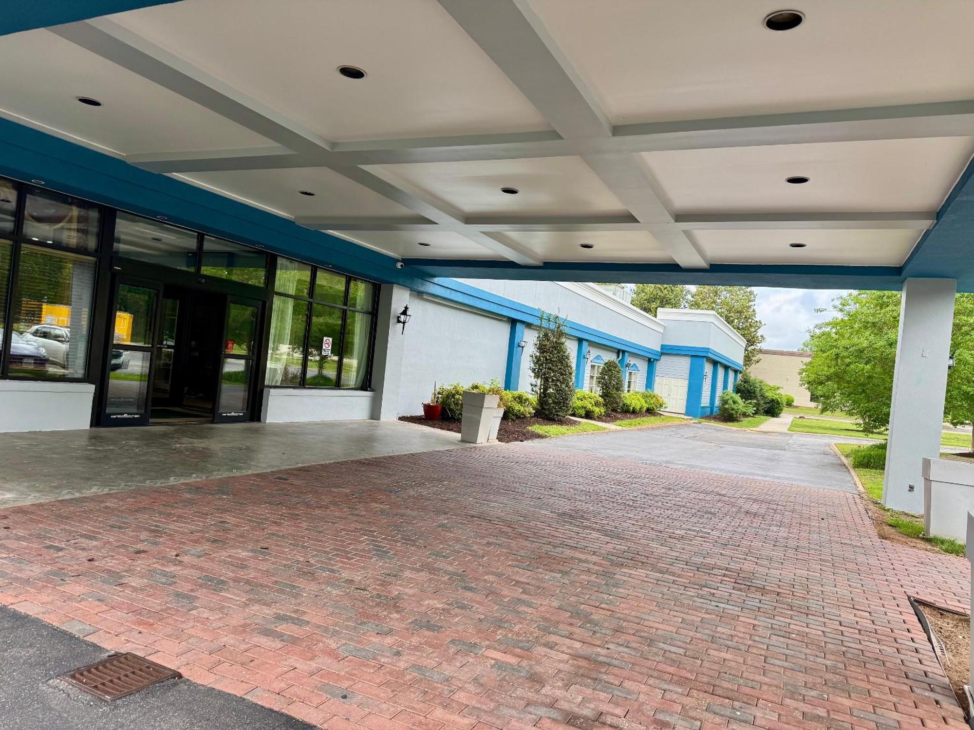 Days Hotel By Wyndham Williamsburg I-64 Exterior photo